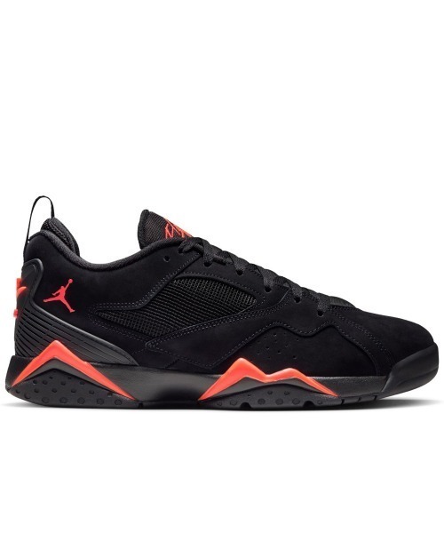 JORDAN BRAND（ジョーダンブランド）の「JORDAN BRAND Air Jordan Mvp 92（ジョーダンブランド エア ジョーダン Mvp 92）（スニーカー・メンズ・ブラック系・25cm/25.5cm/26cm/26.5cm/27cm/27.5cm/28cm/28.5cm/29cm）」の5枚目の写真