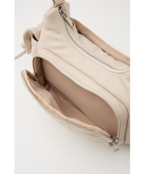 rienda(リエンダ)の「3ポケットミニリボンショルダーBAG(ショルダーバッグ・レディース・ブラック/ベージュ/ホワイト・FREE)」の18枚目の写真