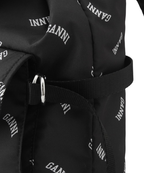 GANNI（ガニー）の「【GANNI for ADAM ET ROPE'】Re-Tech Logo Print Backpack（バックパック/リュック・レディース・ブラック・FREE）」の14枚目の写真