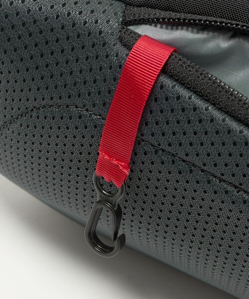 THE NORTH FACE(ザノースフェイス)の「<THE NORTH FACE>オリオン 3 ウエストバッグ(ボディバッグ/ウエストポーチ・メンズ・ブラック・FREE)」の11枚目の写真