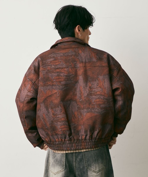 Shoowtime(ショウタイム)の「Abstract puffer jacket / アブストラクトパファージャケット(ブルゾン・メンズ・ブラウン系/ブラック系・MEDIUM/LARGE/X-LARGE)」の9枚目の写真
