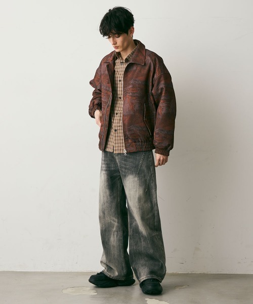 Shoowtime(ショウタイム)の「Abstract puffer jacket / アブストラクトパファージャケット(ブルゾン・メンズ・ブラウン系/ブラック系・MEDIUM/LARGE/X-LARGE)」の16枚目の写真