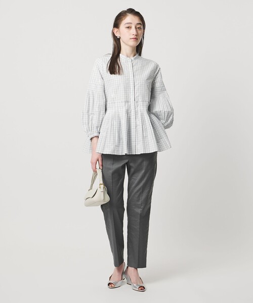 UNITED ARROWS(ユナイテッドアローズ)の「シャイニー スリム パンツ ‐ストレッチ ウォッシャブル‐(スラックス・レディース・ブラック/ライトブルー/ダークグレー/ネイビー/ケリーグリーン・32/34/40/36/38/42)」の10枚目の写真