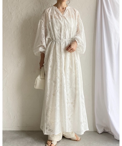 She's Closet(シーズクローゼット)の「クロシェ編み風 ボリュームスリーブ Vネックブロックレースロングワンピース(ワンピース・レディース・ブラック/アイボリー/ベージュ/ホワイト・FREE)」の8枚目の写真