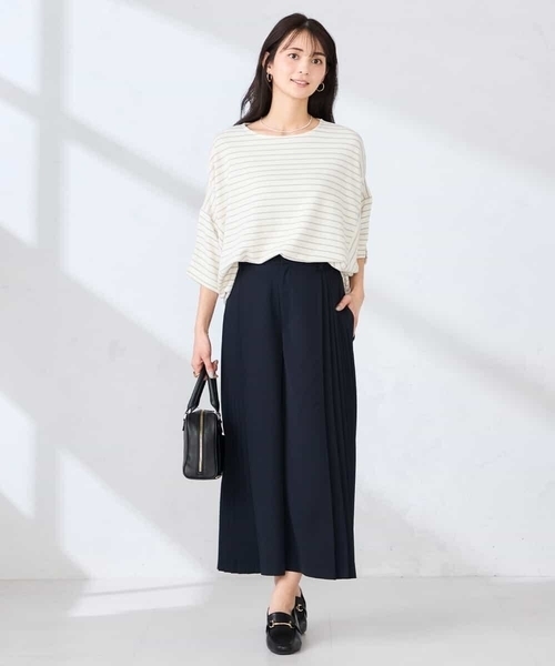 a.v.v(アーヴェヴェ)の「【洗える】サイドプリーツクロップドパンツ(その他パンツ・レディース・グレー系その他/ネイビー・40/38/36)」の7枚目の写真