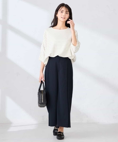 a.v.v(アーヴェヴェ)の「【洗える】サイドプリーツクロップドパンツ(その他パンツ・レディース・グレー系その他/ネイビー・40/38/36)」の8枚目の写真