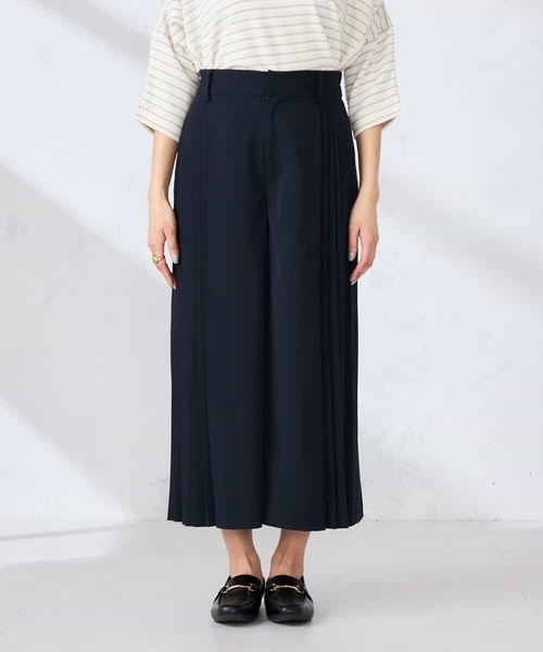 a.v.v(アーヴェヴェ)の「【洗える】サイドプリーツクロップドパンツ(その他パンツ・レディース・グレー系その他/ネイビー・40/38/36)」の18枚目の写真