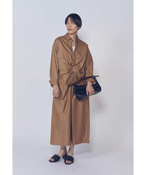 1er Arrondissement(プルミエアロンディスモン)の「ハイカウントチンツツイストシャツワンピース(シャツワンピース・レディース・ブルー系その他3/イエロー系その他5・36/38)」の2枚目の写真