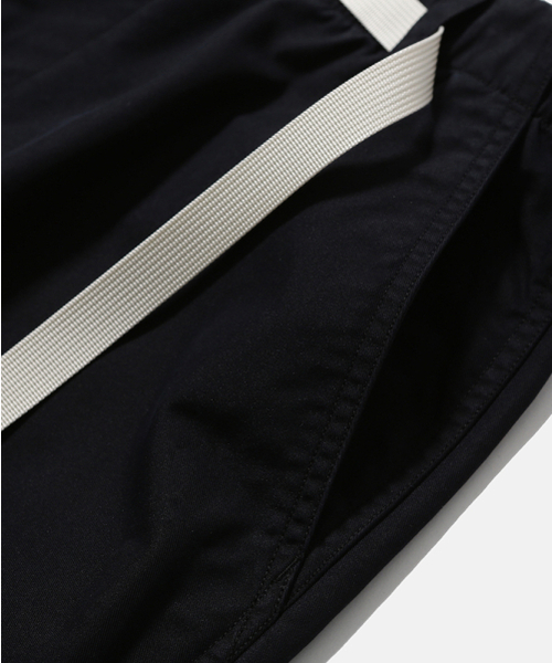 MOIF（モイフ）の「[SS26] COMFY SKATER PANTS / BLACK（その他パンツ・メンズ・その他・1(S)/2(M)/3(L)）」の4枚目の写真