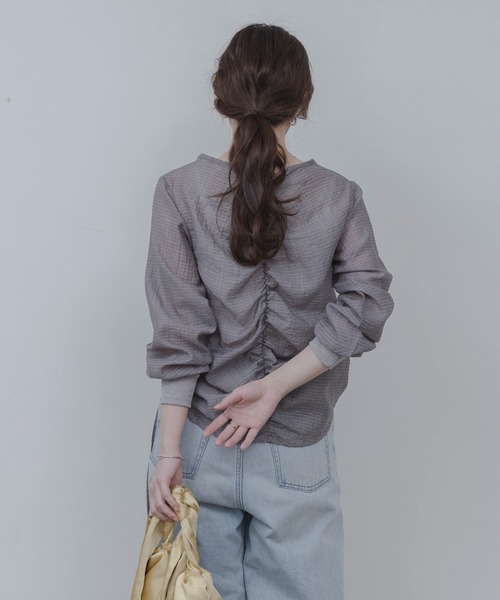 Eimee Law（エイミーロウ）の「ドロストシアーカーデ（カーディガン/ボレロ・レディース・グレー/オフホワイト/ブラック・FREE）」の20枚目の写真