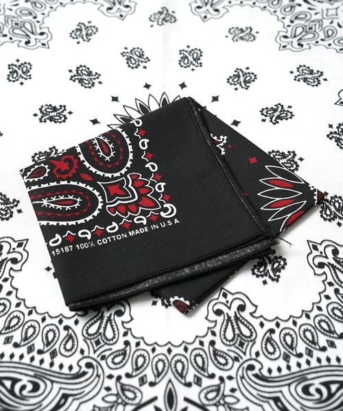 THE MILES（ザ マイルズ）の「"05"≪HAV-A-HANK≫Made in U.S.A ペイズリー柄 バンダナ（バンダナ/スカーフ・メンズ・ロイヤルブルー/ネイビー/チャコールグレー/グレー/オフホワイト/ミント/レッド/ピンク/オリーブ/カーキ/チョコ/ブラック×レッド/ブラック・ONE SIZE）」の3枚目の写真