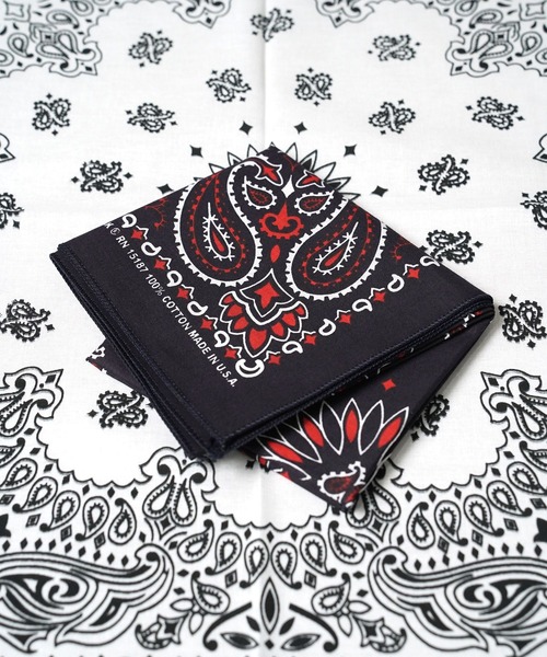 THE MILES（ザ マイルズ）の「"05"≪HAV-A-HANK≫Made in U.S.A ペイズリー柄 バンダナ（バンダナ/スカーフ・メンズ・ロイヤルブルー/ネイビー/チャコールグレー/グレー/オフホワイト/ミント/レッド/ピンク/オリーブ/カーキ/チョコ/ブラック×レッド/ブラック・ONE SIZE）」の4枚目の写真