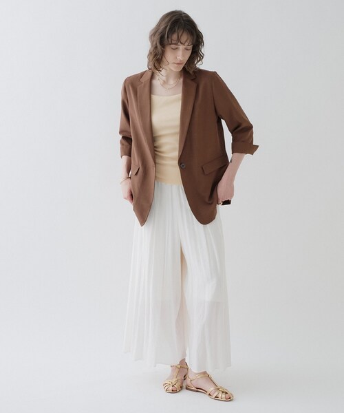 cloenc(クロエンス)の「【ひんやり/UVカット/マシンウォッシュ】ハーフスリーブジャケット セットアップ対応(テーラードジャケット・レディース・ライトグレー/ダークブラウン/チャコールグレー・03/02/01)」の8枚目の写真