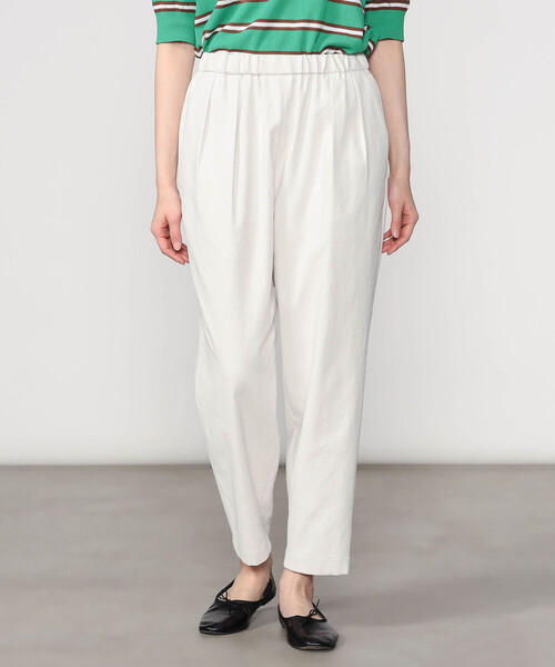 Morris & Sons（モリスアンドサンズ）の「MORRIS & SONS | タックイージーパンツ WOMEN（スラックス・レディース・ダークグレー/アイボリー/カーキ・1/0）」の4枚目の写真