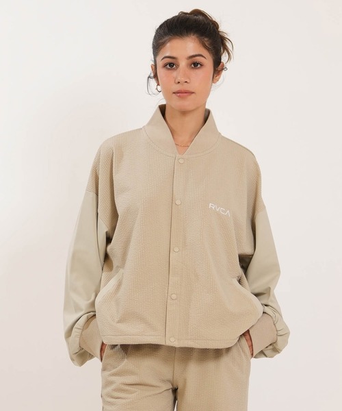 RVCA(ルーカ)の「RVCA/ルーカ 水着 ラッシュガード 長袖 ジャケット セットアップ対応 SURF SNAP JKT BG043868 UT(ブルゾン・レディース・ブラック/ホワイト/ライトカーキ・M/S)」の3枚目の写真