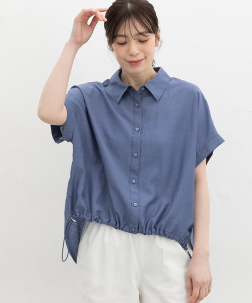 Honeys(ハニーズ)の「【ハニさら・接触冷感】裾ドロストシアーシャツ(シャツ/ブラウス・レディース・スミクロ/ブラウン/グレイッシュベージュ/グレイッシュブルー・L/LL/M)」の9枚目の写真