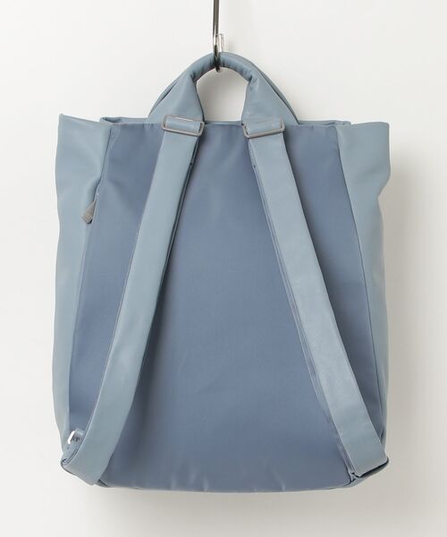 CAMPER（カンペール）の「[カンペール] GLOBO LEATHER リュック（バックパック/リュック・レディース・サックスブルー・FREE）」の2枚目の写真