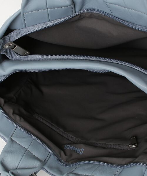 CAMPER（カンペール）の「[カンペール] GLOBO LEATHER リュック（バックパック/リュック・レディース・サックスブルー・FREE）」の4枚目の写真
