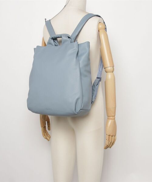 CAMPER（カンペール）の「[カンペール] GLOBO LEATHER リュック（バックパック/リュック・レディース・サックスブルー・FREE）」の5枚目の写真