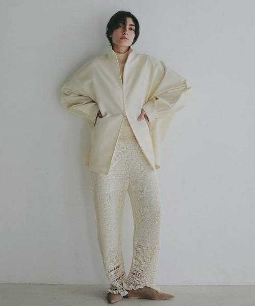 ETRE TOKYO(エトレトウキョウ)の「クロシェニットパンツ(その他パンツ・レディース・アイボリー/ブラック・S/M)」の11枚目の写真