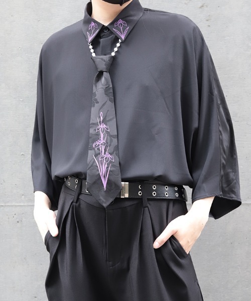 REZEN（リゼン）の「菖蒲刺繍半袖シャツ（シャツ/ブラウス・メンズ・ピンク/ライトグレー/レッドパープル・MEDIUM/LARGE）」の16枚目の写真
