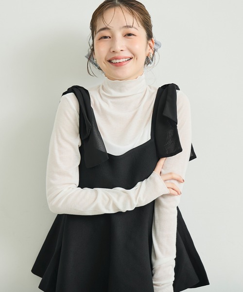 coca(coca)(コカ)の「スポンディッシュニットリボンキャミソール(キャミソール・レディース・ブラック/アイボリー・L/M)」の1枚目の写真