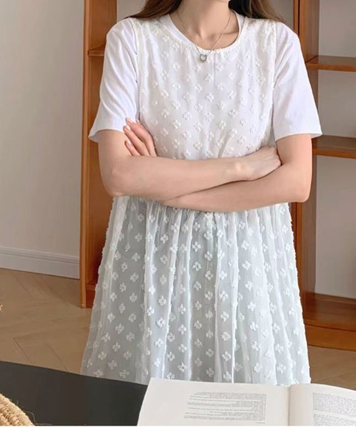 FINEnough（ファインナフ）の「前後2WAY花柄ジャガードシアーロングジレ（ワンピース・レディース・ブラック/ホワイト/ベージュ・FREE）」の10枚目の写真