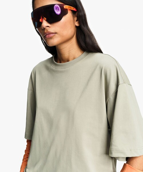 AIGLE(エーグル)の「【UPF50+ SolarPack】 UVカット 吸水速乾 接触冷感 テックTシャツ(Tシャツ/カットソー・レディース・パープル/セージグリーン・L/M/S)」の11枚目の写真