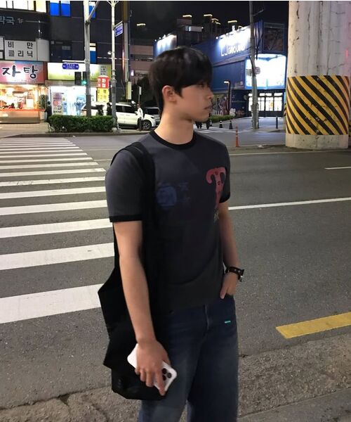 FREEMARIO（フリーマリオ）の「スモジリングTシャツ [チャコール]（Tシャツ/カットソー・レディース・チャコール・SMALL/MEDIUM）」の7枚目の写真