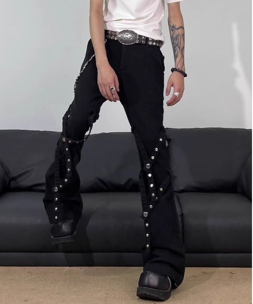 SHIBUYA Zy.(シブヤジー)の「Void edge stud フレアデザインパンツ(その他パンツ・メンズ・ブラック・L/M/S)」の4枚目の写真