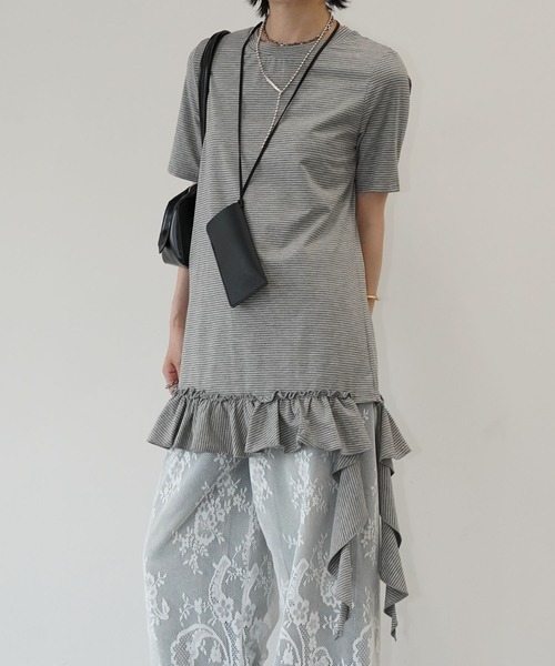 chuclla(チュクラ)の「アシメフリルボーダートップス chw26s290(Tシャツ/カットソー・レディース・オフホワイト/グレー・FREE)」の8枚目の写真