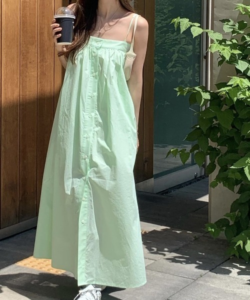 YUGA（ユーガ）の「YUGA_YGMC　　Korean-style  Pleated camisole dress（ワンピース・レディース・ホワイト/ライトグリーン/ブラック/ライトブルー・FREE）」の21枚目の写真
