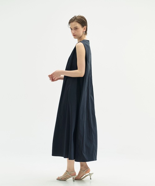N.O.R.C(ノーク)の「ナイロンタスランワンピース【AIRY MOTION】(ワンピース・レディース・ネイビー/ブルー・M/L)」の14枚目の写真