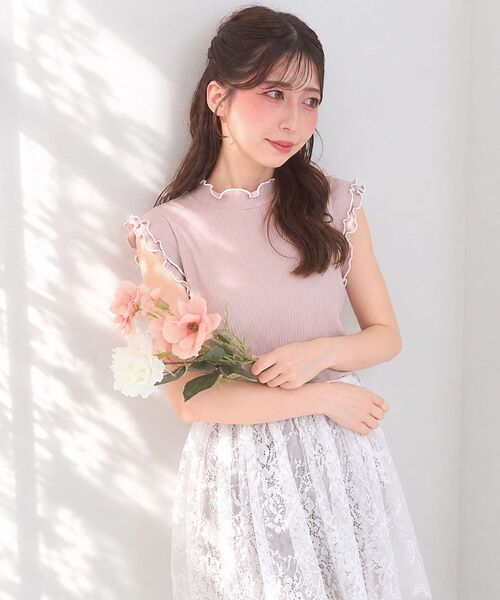 MAJESTIC LEGON(マジェスティックレゴン)の「ノースリフリルメロウリブトップス(Tシャツ/カットソー・レディース・ブルー/アイボリー/グレイッシュベージュ/ブラック・MEDIUM)」の16枚目の写真