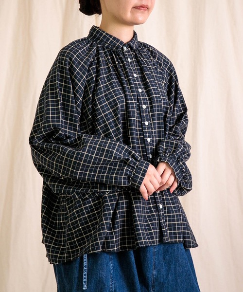Brocante（ブロカント）の「[Brocante / ブロカント] コーマビエラ グランロンシャツ（シャツ/ブラウス・レディース・ブラウン系その他/ネイビー系・2）」の3枚目の写真