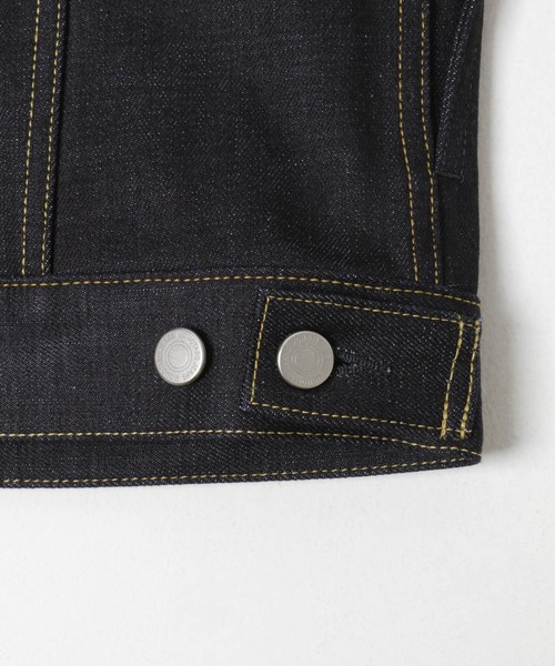 URBAN RESEARCH(アーバンリサーチ)の「MOMOTARO JEANS #003 STANDARD DENIM JACKET(デニムジャケット・メンズ・インディゴブルー・X-SMALL/XX-LARGE/X-LARGE/LARGE/MEDIUM/SMALL)」の11枚目の写真