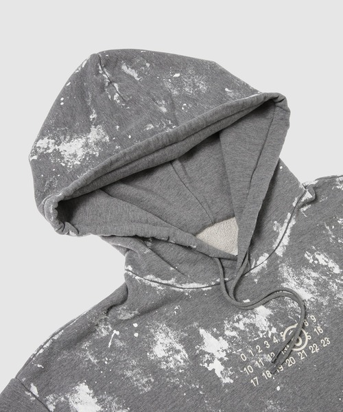 MM6 Maison Margiela(エムエムシックス メゾン マルジェラ)の「FELPA(パーカー・レディース・その他・S/M)」の7枚目の写真