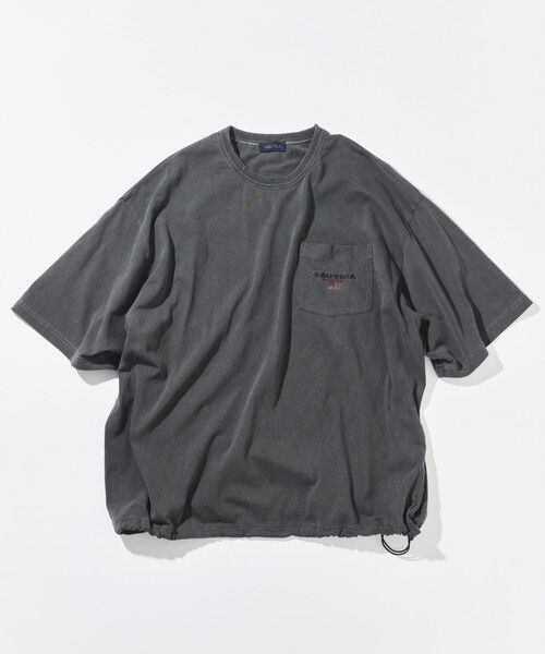 NAUTICA(ノーティカ)の「NAUTICA/ノーティカ リラックスフィット フラッグロゴ ヘムコード ポケットTシャツ/ピグメント(Tシャツ/カットソー・メンズ・グリーン/ブラウン/ネイビー/チャコールグレー・X-LARGE/LARGE/MEDIUM/SMALL)」の2枚目の写真