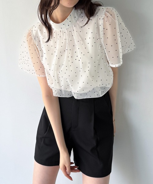 junoah(ジュノア)の「フロッキードットチュールブラウス(シャツ/ブラウス・レディース・ホワイト/ブルー/ブラック・MEDIUM/SMALL/LARGE)」の4枚目の写真