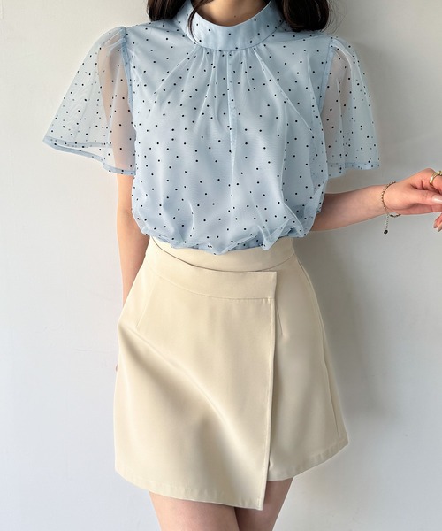 junoah(ジュノア)の「フロッキードットチュールブラウス(シャツ/ブラウス・レディース・ホワイト/ブルー/ブラック・MEDIUM/SMALL/LARGE)」の8枚目の写真
