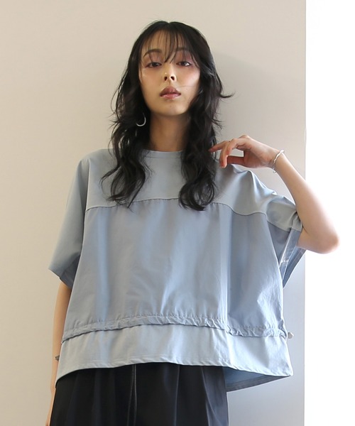 No one knows(ノーワンノーズ)の「ZOZO限定 布帛切替ワイドトップス(Tシャツ/カットソー・レディース・ブラック/ライトブルー・FREE)」の2枚目の写真