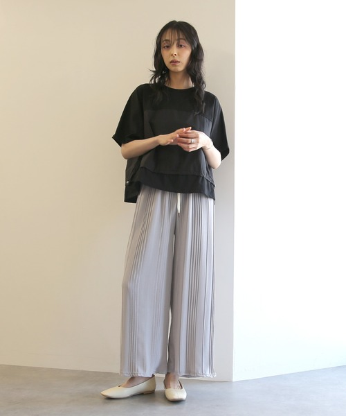 No one knows(ノーワンノーズ)の「ZOZO限定 布帛切替ワイドトップス(Tシャツ/カットソー・レディース・ブラック/ライトブルー・FREE)」の3枚目の写真
