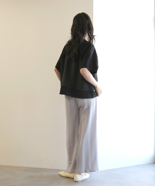 No one knows(ノーワンノーズ)の「ZOZO限定 布帛切替ワイドトップス(Tシャツ/カットソー・レディース・ブラック/ライトブルー・FREE)」の7枚目の写真