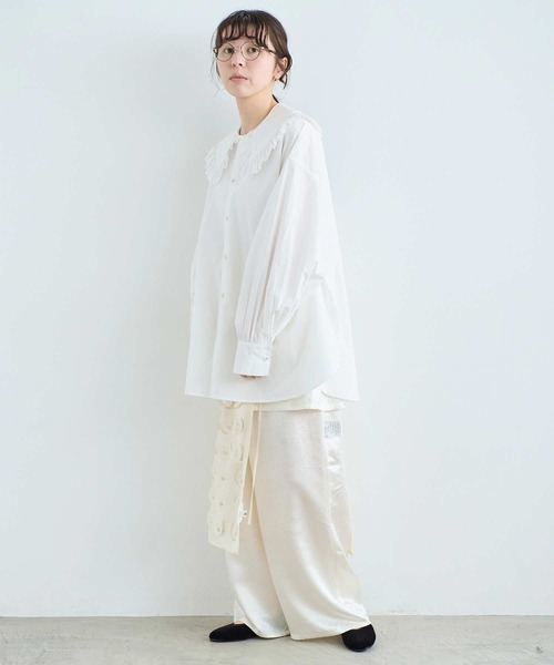 I am I in fact...（アイアムアイインファクト）の「MARTINI BLOUSE（シャツ/ブラウス・レディース・ブラック/ホワイト/サックスブルー・FREE）」の10枚目の写真