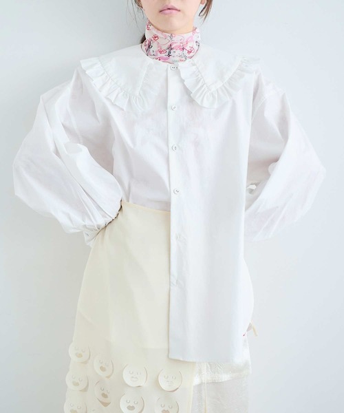 I am I in fact...（アイアムアイインファクト）の「MARTINI BLOUSE（シャツ/ブラウス・レディース・ブラック/ホワイト/サックスブルー・FREE）」の17枚目の写真