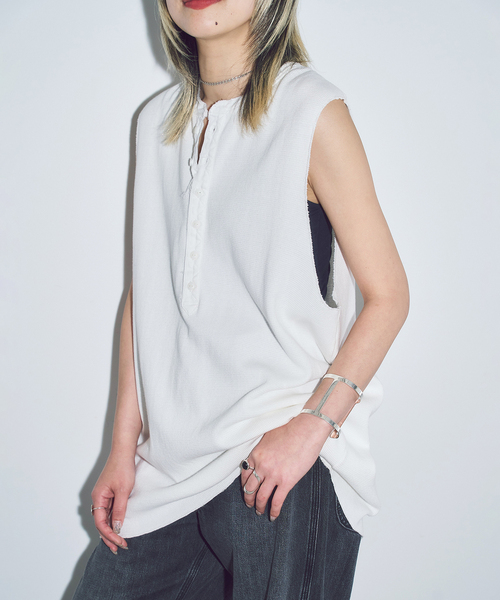 CITYSHOP(シティーショップ)の「《追加》HENRY NECK THERMAL TOP :カットソー(Tシャツ/カットソー・レディース・ホワイト/ブラック・FREE)」の3枚目の写真