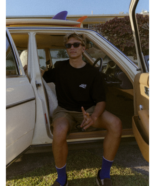 WAVEDONUTS（ウェーブドーナツ）の「VENICE T-SHIRTS_BLACK（Tシャツ/カットソー・メンズ・その他・MEDIUM/LARGE/X-LARGE）」の2枚目の写真
