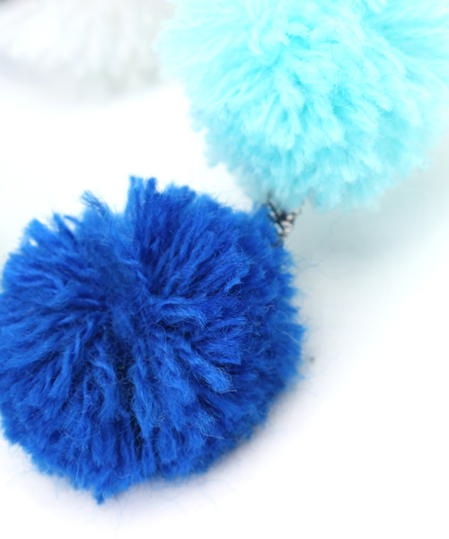 チャイハネ（チャイハネ）の「【チャイハネ】カラフルポンポンヘアゴム（ヘアゴム・レディース・カラフル/マルチ/ブルー・FREE）」の5枚目の写真