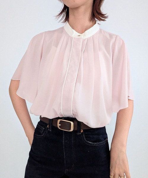 styiro(スタイロ)の「シフォン配色パイピングブラウス レディース 半袖 オフィス 通勤 きれいめ(シャツ/ブラウス・レディース・ライトベージュ/オフホワイト/ピンク/ネイビー・FREE)」の1枚目の写真