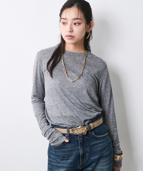 CHIC STYLE(シックスタイル)の「エアリーカットソープルオーバー<大きいサイズ有>シックスタイル(Tシャツ/カットソー・レディース・ブラック/グレー/オフホワイト・5L/4L/3L/LL/L/M)」の3枚目の写真